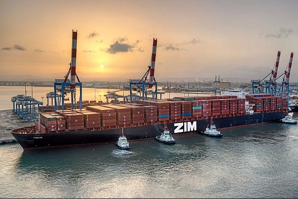 以星快船会到达美国哪个港口?